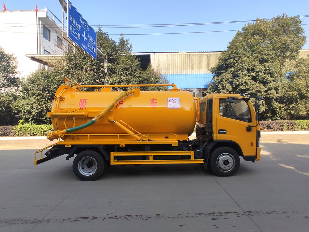 【7.5立方】東風凱普特K7東風多利卡吸污車