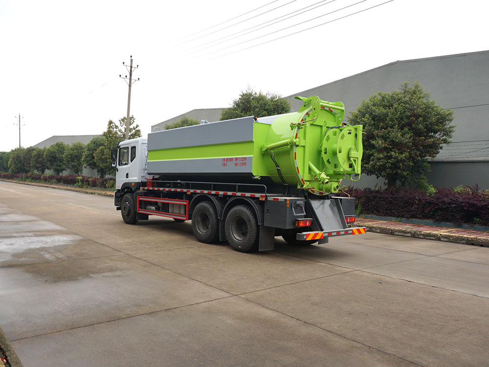 東風(fēng)華神T5清洗吸污車