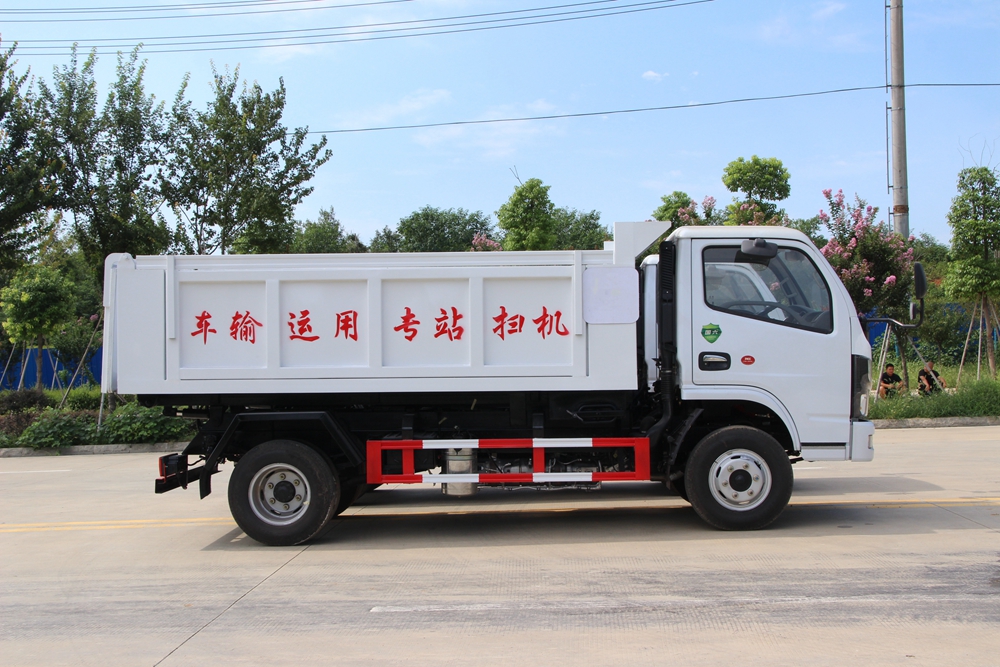 東風多利卡D6自卸式垃圾車